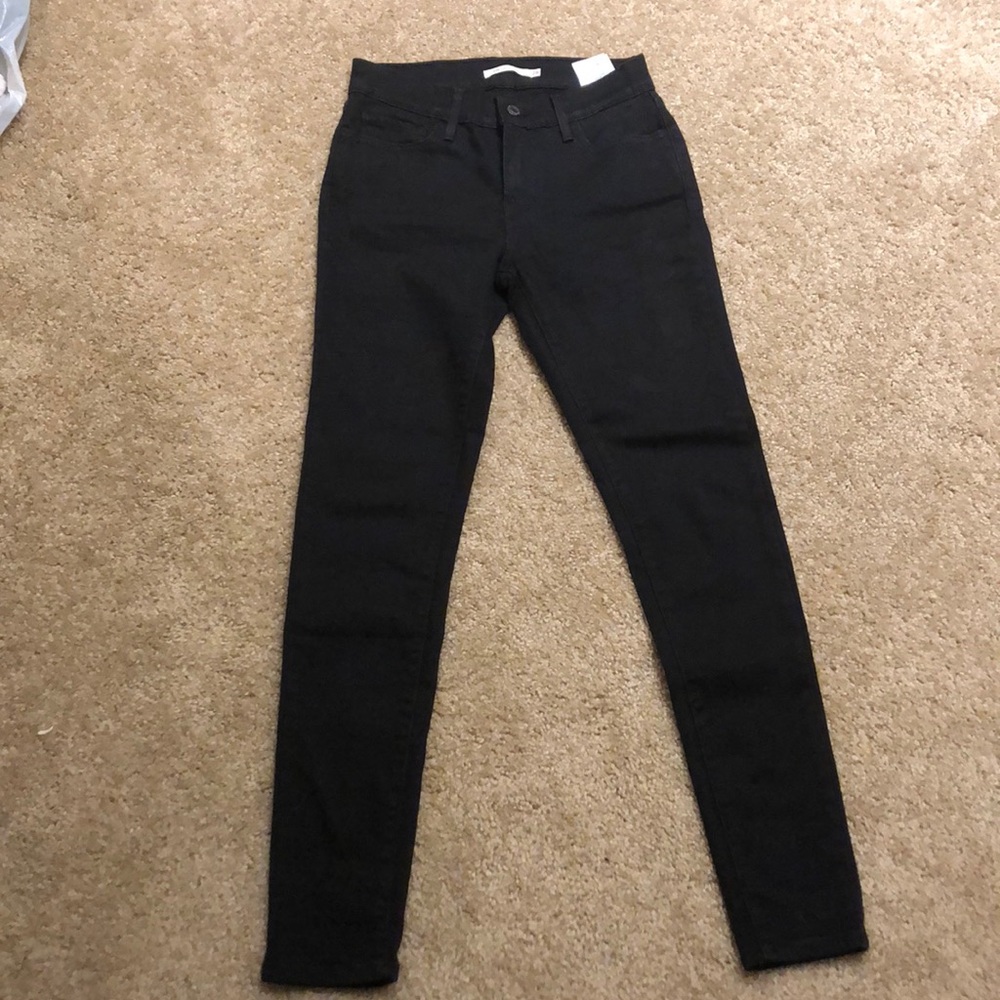 Levi’s 710 Black Super Skinny Jeans